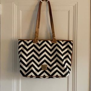 Dooney & Bourke chevron large tote bag